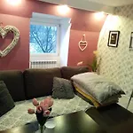 Nowoczesne Mieszkanie Blisko Natury I Sklepu Biedronka